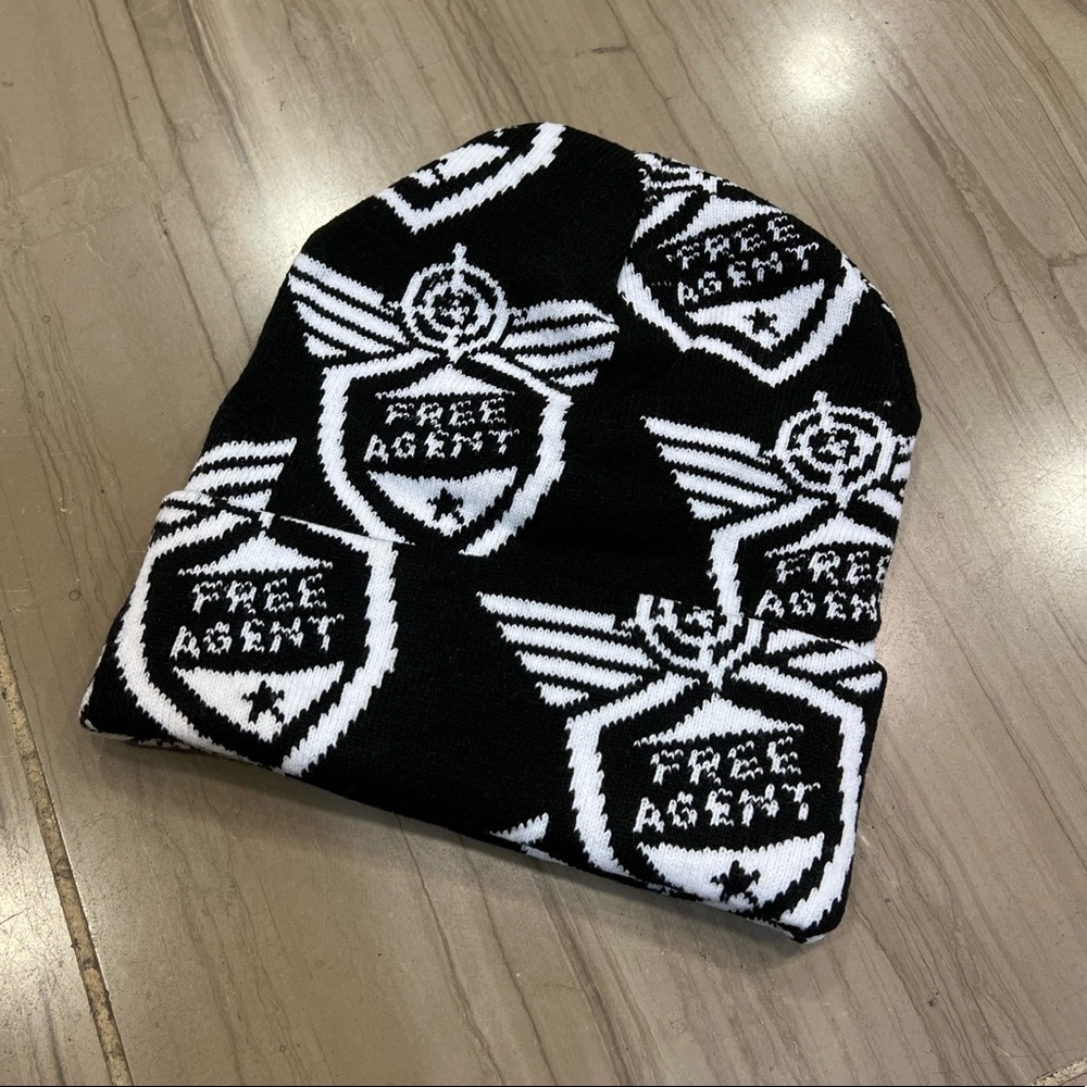 Logo beanie - Picture 3 of 4